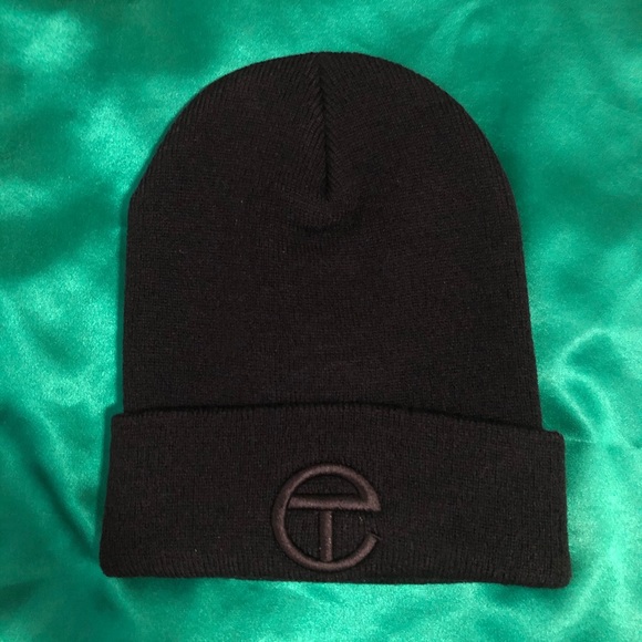 Telfar Accessories - Telfar Beanie Black NWT